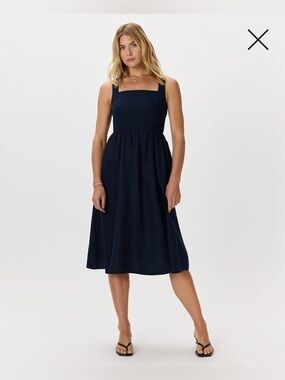 Quince 100% European Linen Fit & Flare Midi Dress – Navy – Large – EUC